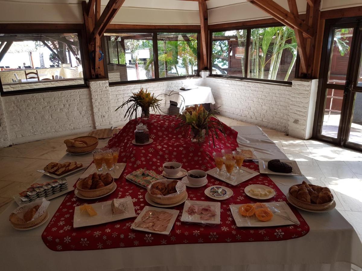 Hôtel Le Trévani à Koungou Extérieur photo